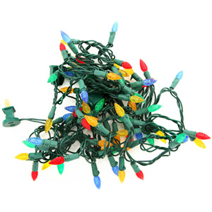 ‘Christmas Lawyer’ uses settlement with homeowners association on more holiday decorations