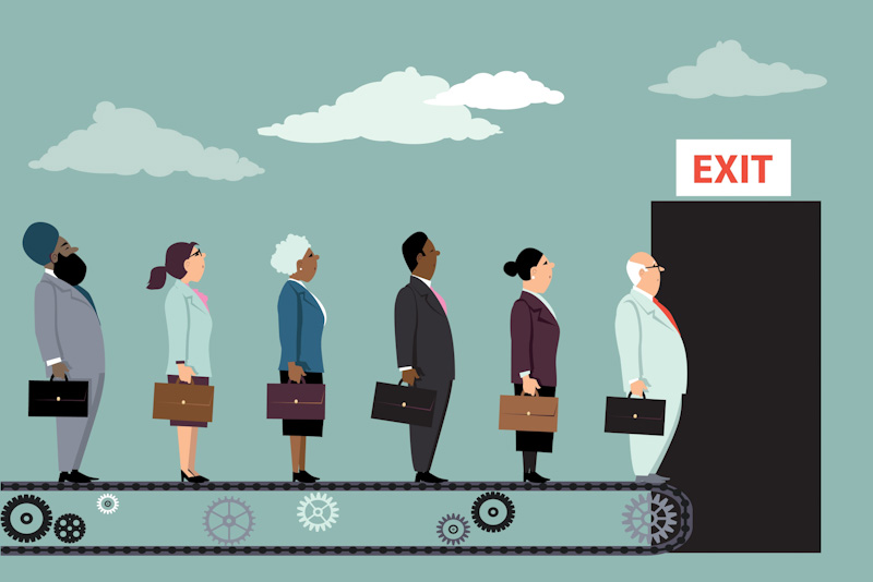 1 in 3 GCs who left Fortune 500 companies were in role less than 3 years, new report says