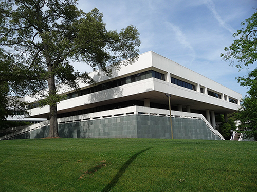 Emory Law kicks out 1L after ‘hateful and harassing emails and social media posts’