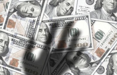Disbarred lawyer pleads guilty to stealing over $300K from former clients to support gambling addiction